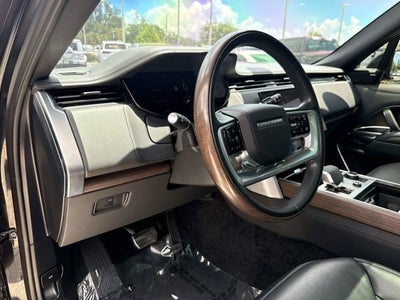 2023 Land Rover Range Rover SE