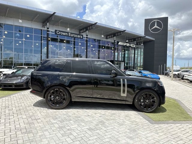 2023 Land Rover Range Rover SE