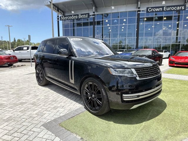 2023 Land Rover Range Rover SE