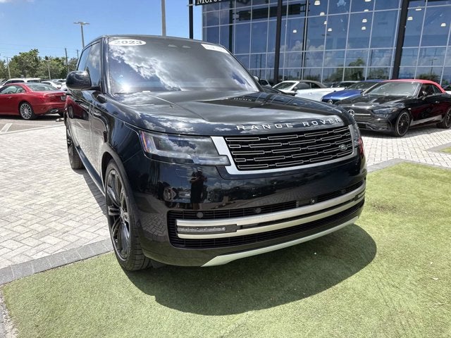 2023 Land Rover Range Rover SE
