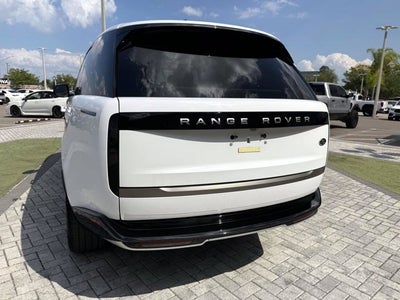 2023 Land Rover Range Rover SE
