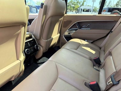 2023 Land Rover Range Rover SE