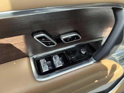2023 Land Rover Range Rover SE