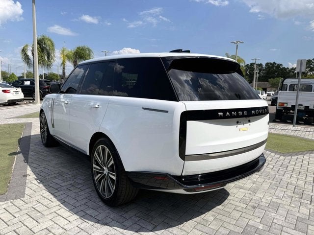 2023 Land Rover Range Rover SE