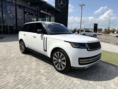 2023 Land Rover Range Rover SE