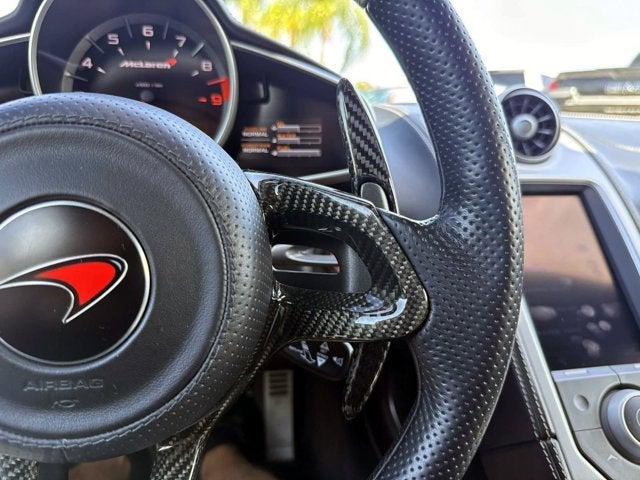 2012 McLaren MP4-12C Base