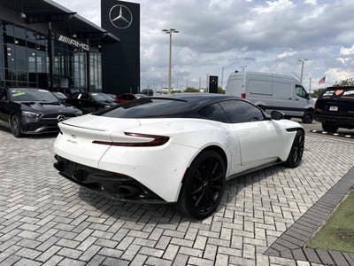 2018 Aston Martin DB11 Base