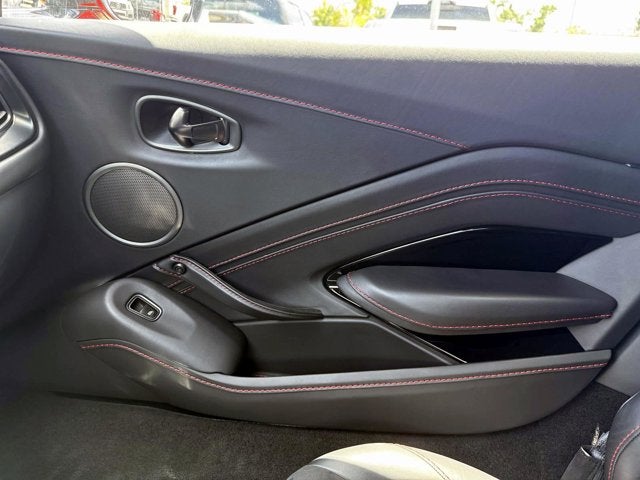 2022 Aston Martin Vantage Base