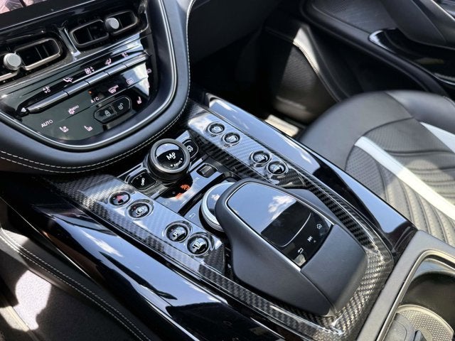 2023 Aston Martin DBX 707