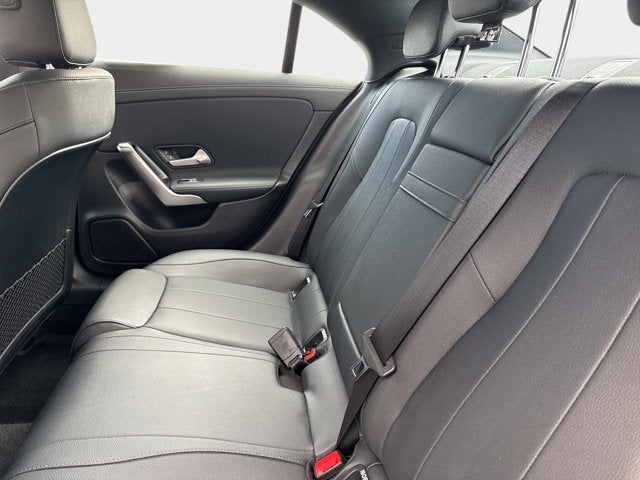 2025 Mercedes-Benz CLA 250