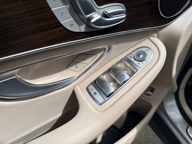 2020 Mercedes-Benz GLC 300