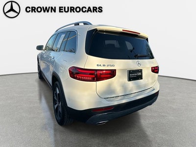 2025 Mercedes-Benz GLB 250