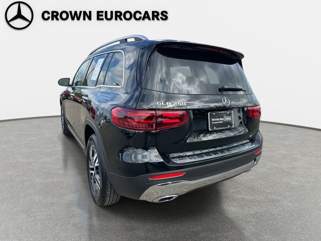 2025 Mercedes-Benz GLB 250