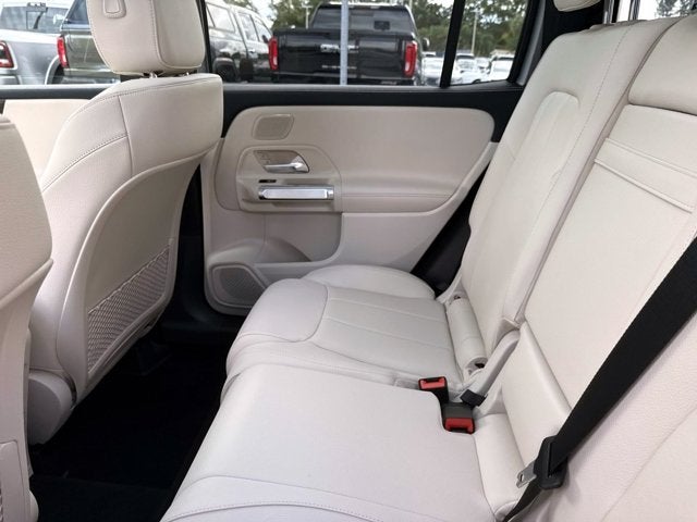 2025 Mercedes-Benz GLB 250