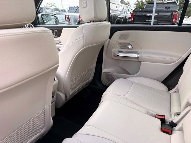 2025 Mercedes-Benz GLB 250