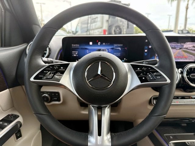 2025 Mercedes-Benz GLB 250