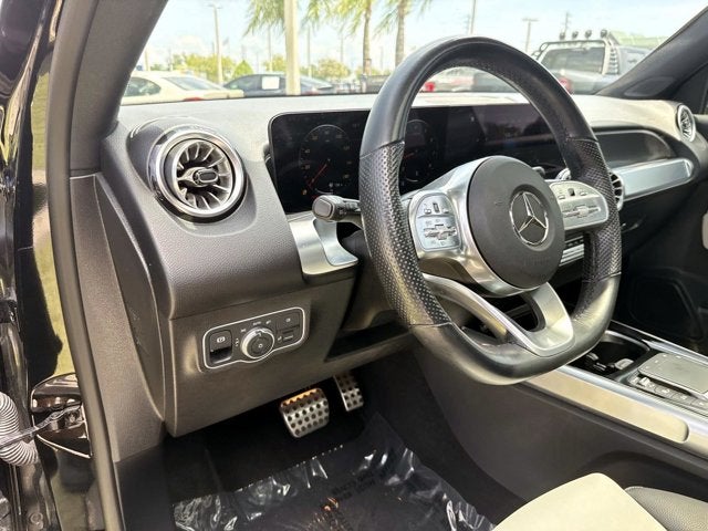 2023 Mercedes-Benz GLB 250