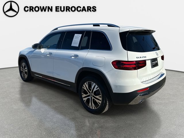 2025 Mercedes-Benz GLB 250