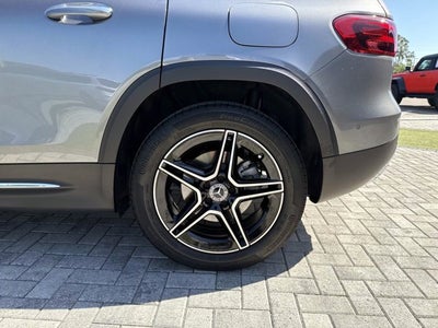 2026 Mercedes-Benz GLB 250