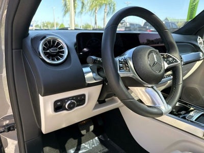 2026 Mercedes-Benz GLB 250