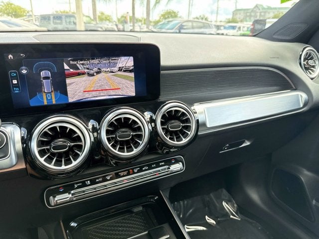 2026 Mercedes-Benz GLB 250