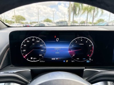 2026 Mercedes-Benz GLB 250