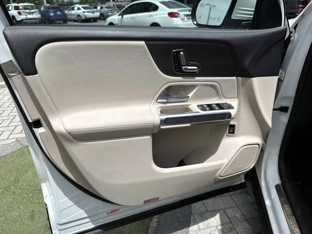 2021 Mercedes-Benz GLB 250