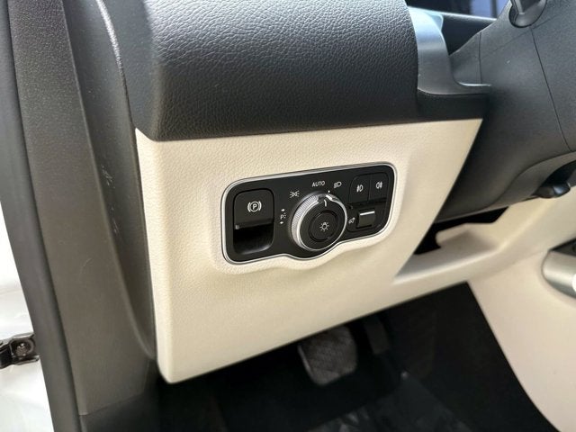 2021 Mercedes-Benz GLB 250
