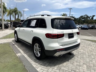 2021 Mercedes-Benz GLB 250