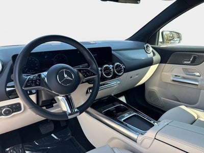 2025 Mercedes-Benz GLA 250