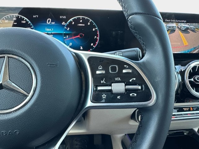 2023 Mercedes-Benz GLA 250