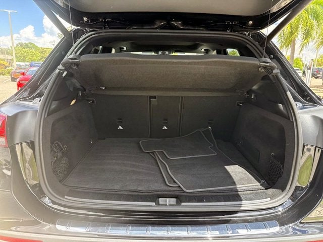 2023 Mercedes-Benz GLA 250