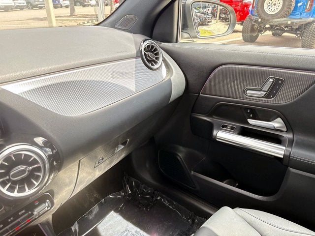 2023 Mercedes-Benz GLA 250