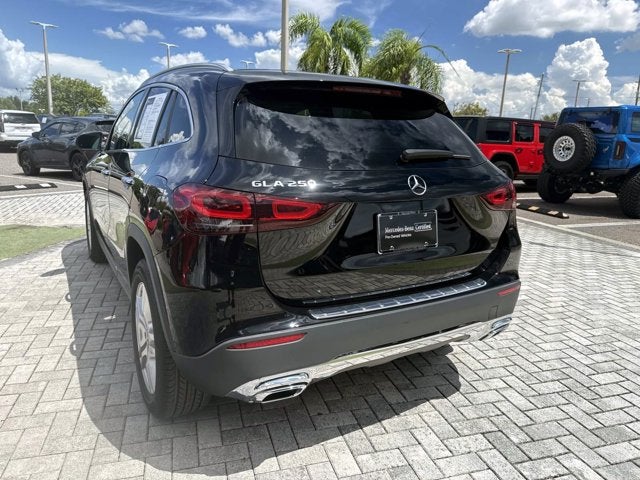 2023 Mercedes-Benz GLA 250