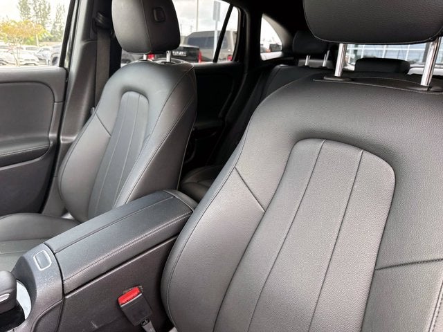2023 Mercedes-Benz GLA 250