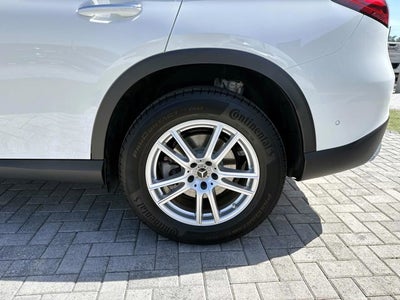2025 Mercedes-Benz GLC 300