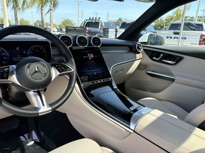 2025 Mercedes-Benz GLC 300