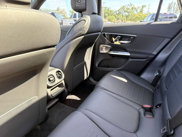 2024 Mercedes-Benz GLC 300