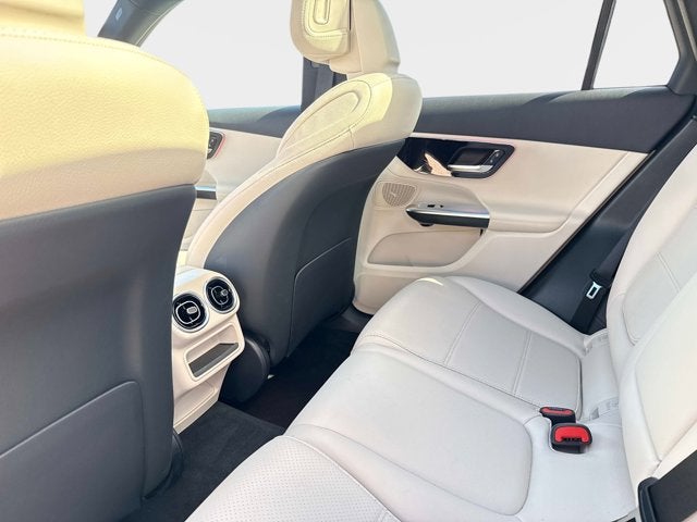 2026 Mercedes-Benz GLC 300