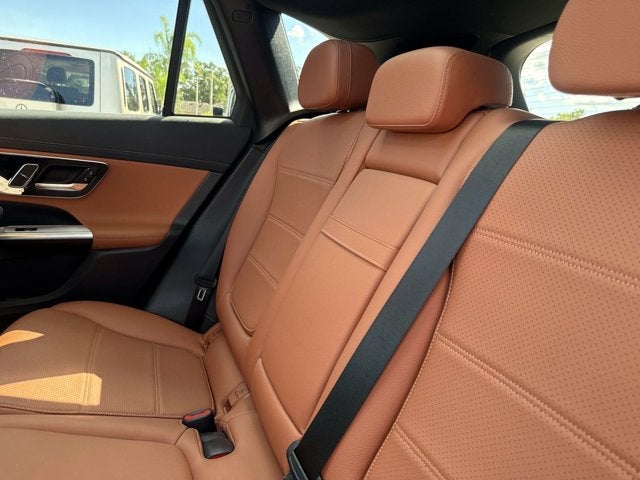 2023 Mercedes-Benz GLC 300