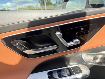 2023 Mercedes-Benz GLC 300