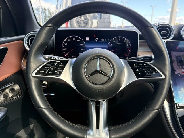 2023 Mercedes-Benz GLC 300