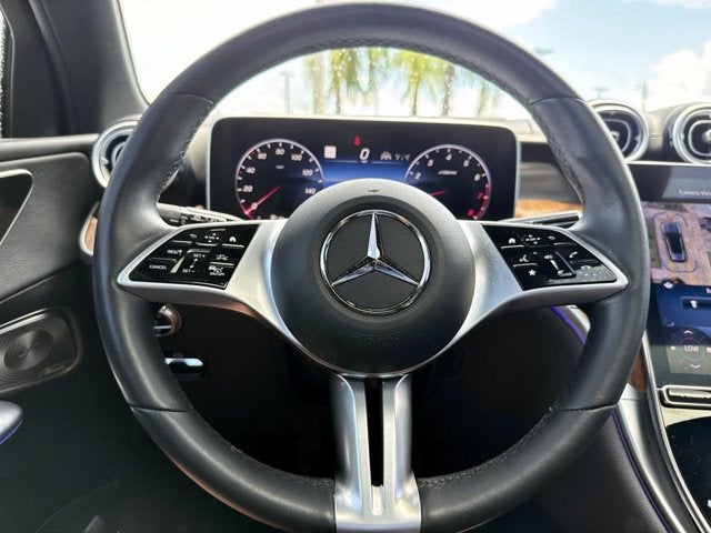 2023 Mercedes-Benz GLC 300