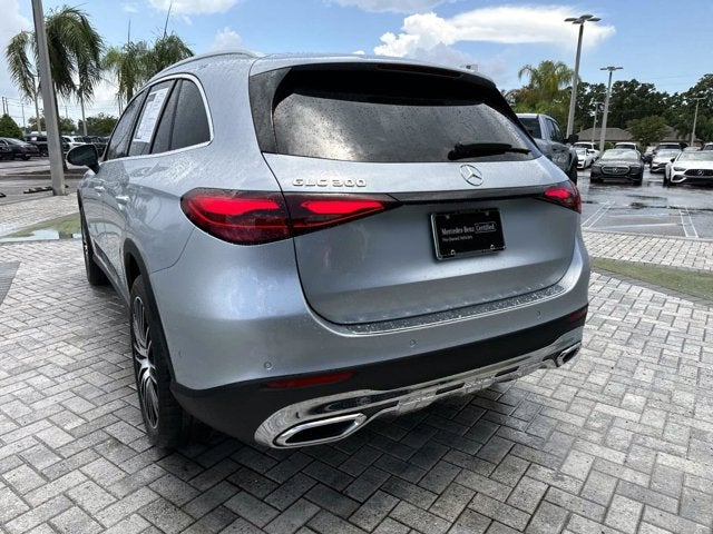 2023 Mercedes-Benz GLC 300
