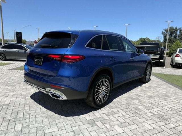 2025 Mercedes-Benz GLC 300