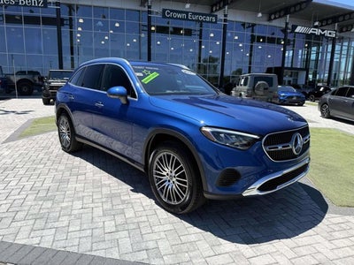 2025 Mercedes-Benz GLC 300