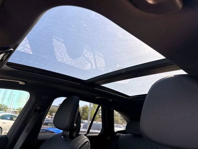 2026 Mercedes-Benz GLC 300