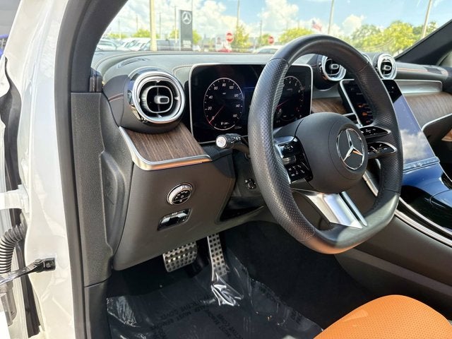 2026 Mercedes-Benz GLC 300