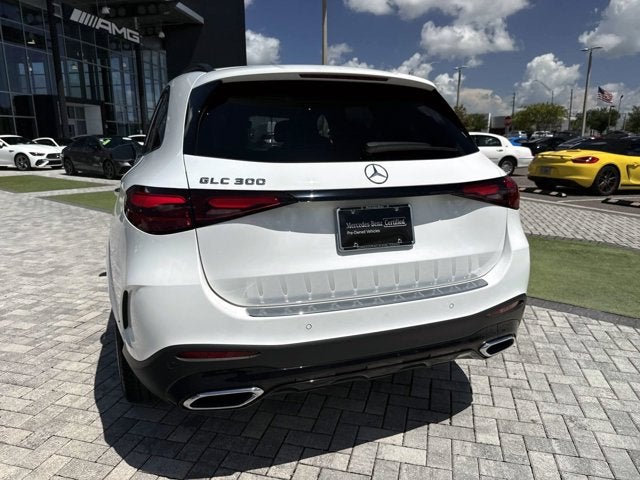 2026 Mercedes-Benz GLC 300