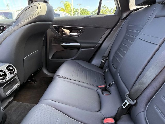 2026 Mercedes-Benz GLC 300